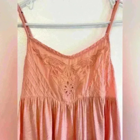 Forever 21 Lace Peach Spaghetti Strap Baby Doll Top - Picture 3 of 4